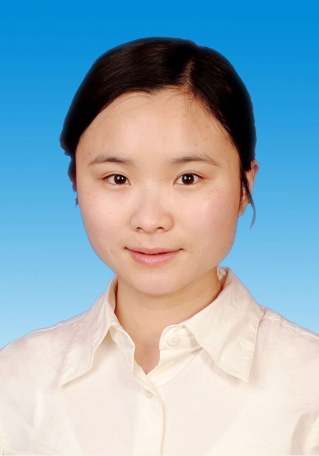 袁琳.jpg 袁琳.jpg